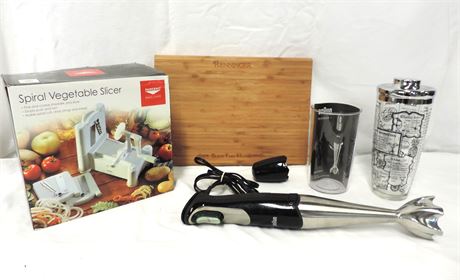 Vintage Barware / Braun Emulsifier / Cutting Board / Veg Slicer