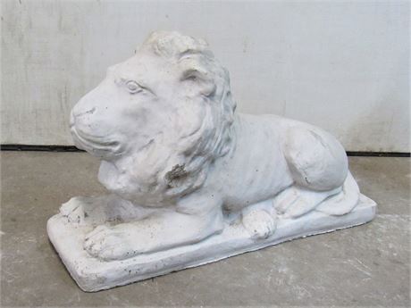 Concrete Statue - Lying Lion