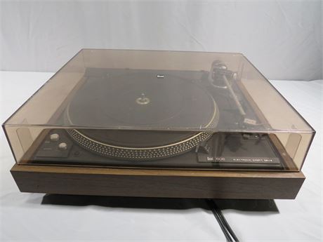 DUAL 606 Electronic Direct Drive Turntable