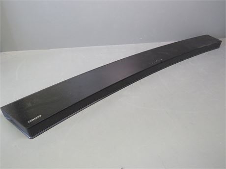 SAMSUNG HW-J7500R Curved Soundbar