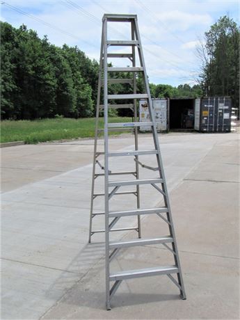 Werner 10' Duty Master Aluminum Step Ladder - Extra Heavy Duty Industrial