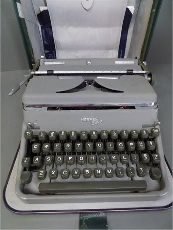 Hermes 2000 Manual Portable Typewriter