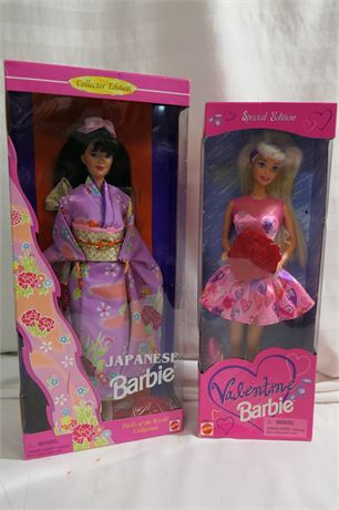 Mattel Barbie Doll Pair / Valentine Barbie #17649 / Japanese Barbie 1995