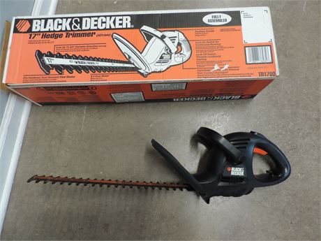 Black & Decker 17" Hedge Trimmer