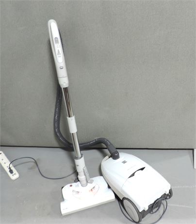 KENMORE Progressive Canister Vacuum Cleaner