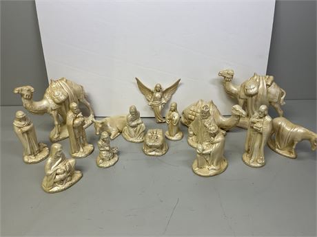 Nativity/Set/Ceramic
