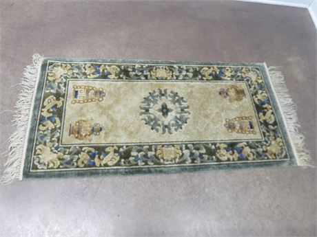 4 ft. Accent Rug