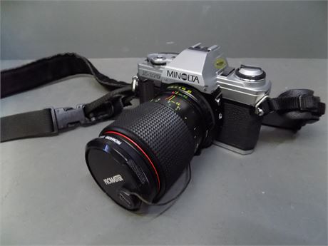 Minolta X-370 Camera