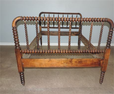 Antique Solid Wood JENNY LIND Full Size Spiral Bed on Casters