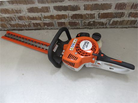 STIHL HS45 Gas Powered Hedge Trimmer