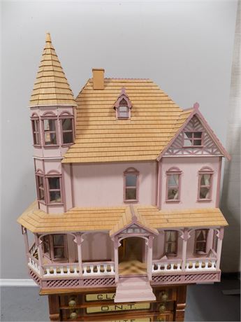 Victorian Style Dollhouse