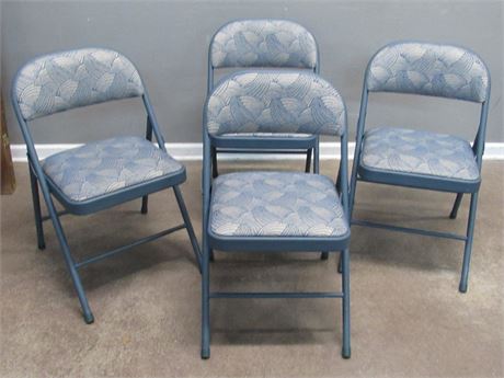4 Folding Banquet Chairs with Upholstered Seats and Backs